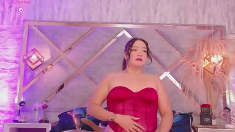 hannaprada1 online show from June 12, 2026, 11:09 am