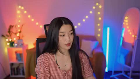 hannarosie online show from April 21, 2026, 7:17 pm