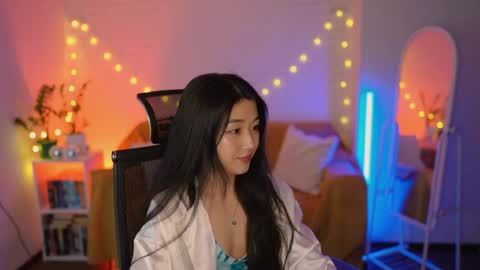 hannarosie online show from April 24, 2026, 6:21 pm