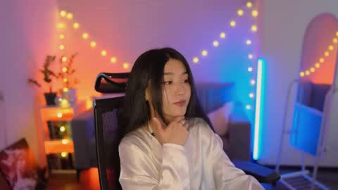 hannarosie online show from May 29, 2026, 2:37 pm