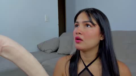 Hanna online show from October 13, 2025, 1:44 pm