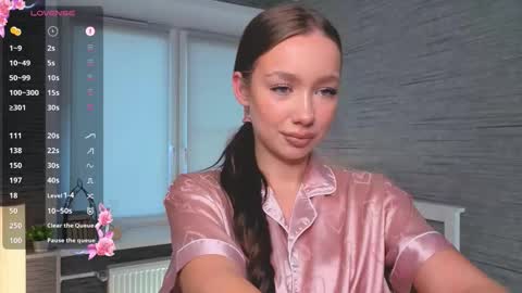 Hanna online show from October 11, 2025, 7:29 am