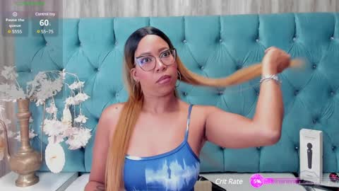 Snapshot of hannnafoxx chatting on December 14, 2024, 10:34 am online show from December 14, 2024, 10:34 am