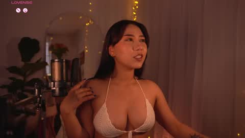 Snapshot of hanymel chatting on December 6, 2024, 9:46 pm Mizi online show from December 6, 2024, 9:46 pm