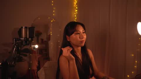 Snapshot of hanymel chatting on December 7, 2024, 1:25 am Mizi online show from December 7, 2024, 1:25 am