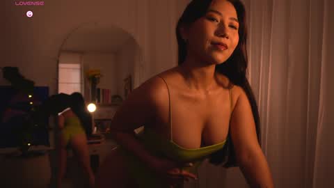 Snapshot of hanymel chatting on January 8, 2025, 10:37 pm Mizi online show from January 8, 2025, 10:37 pm