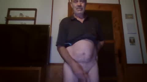 hanzik1954 online show from October 12, 2025, 5:45 pm