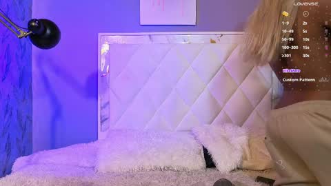 Hanzking01 online show from March 31, 2026, 4:13 am