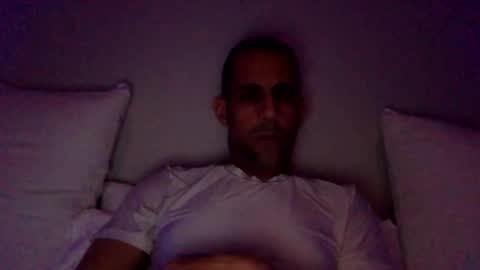 Snapshot of happy2334 chatting on March 27, 2026, 2:50 pm skysky6969 online show from March 27, 2026, 2:50 pm