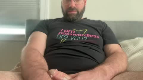 happy_cabbage online show from June 16, 2026, 1:03 pm
