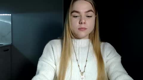 Snapshot of happy_fox_ chatting on February 19, 2025, 9:14 pm happy_fox_ online show from February 19, 2025, 9:14 pm