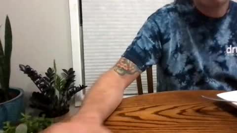 Snapshot of happycock04200 chatting on December 19, 2024, 12:45 am happycock04200 online show from December 19, 2024, 12:45 am