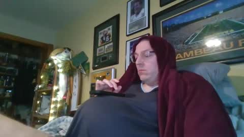 happynpregnant online show from February 18, 2025, 6:47 pm