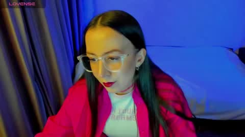 Stephanie online show from April 9, 2026, 7:41 pm