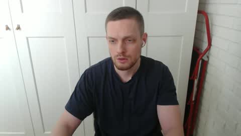 happyvelvetpaw online show from January 16, 2026, 8:51 am