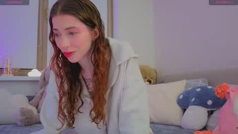 Vivy online show from October 6, 2025, 8:17 pm