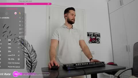 Snapshot of hard_chriss chatting on February 3, 2026, 2:22 pm Hard Cock online show from February 3, 2026, 2:22 pm