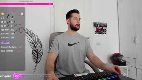 Snapshot of hard_chriss chatting on February 6, 2026, 11:24 am Hard Cock online show from February 6, 2026, 11:24 am