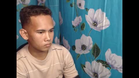 hard dickzhack online show from June 10, 2026, 4:12 am