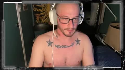 Snapshot of hardaf_ftm chatting on February 4, 2025, 9:52 pm Transman hard AF online show from February 4, 2025, 9:52 pm