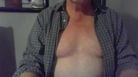 hardchicagoforzya online show from October 8, 2025, 7:50 am