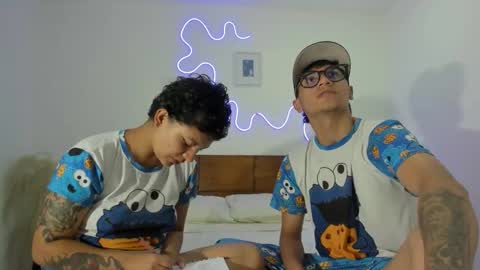 kade and demi independent models online show from March 26, 2026, 4:18 am