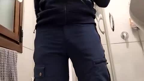 Snapshot of hardcumpleasure chatting on November 30, 2025, 7:18 pm hardcumpleasure online show from November 30, 2025, 7:18 pm