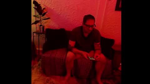 Snapshot of hardigan_dix chatting on October 23, 2025, 11:20 am hardigan online show from October 23, 2025, 11:20 am