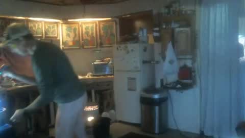 Snapshot of hardinhand44 chatting on December 5, 2024, 6:55 pm john nobles online show from December 5, 2024, 6:55 pm