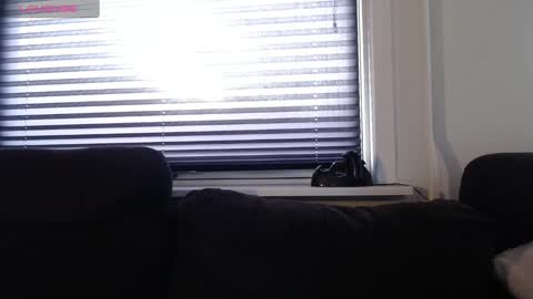 Snapshot of hardmrlazy chatting on December 23, 2024, 9:38 am MrLazy online show from December 23, 2024, 9:38 am