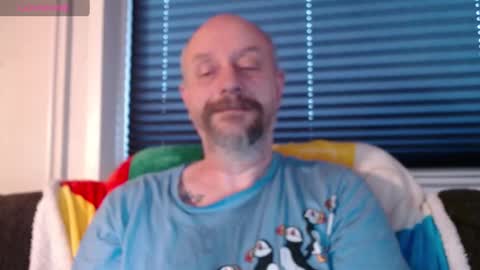 Snapshot of hardmrlazy chatting on December 31, 2024, 9:31 am MrLazy online show from December 31, 2024, 9:31 am