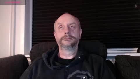 Snapshot of hardmrlazy chatting on February 23, 2025, 1:13 am MrLazy online show from February 23, 2025, 1:13 am