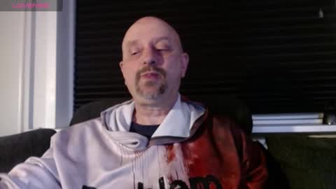Snapshot of hardmrlazy chatting on March 9, 2025, 7:26 pm MrLazy online show from March 9, 2025, 7:26 pm
