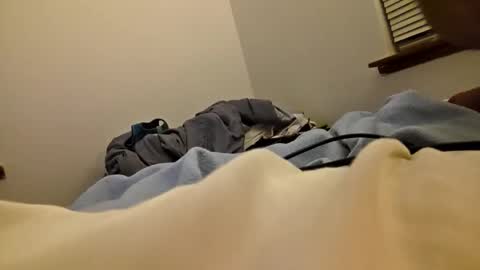 hardone00000 online show from November 12, 2025, 8:48 am