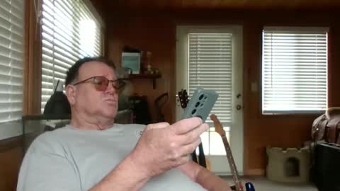 HSS online show from April 22, 2026, 6:53 pm