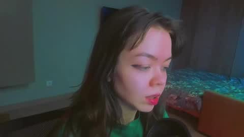 Snapshot of haribo_asmr chatting on January 12, 2025, 11:39 am Miss Hari online show from January 12, 2025, 11:39 am