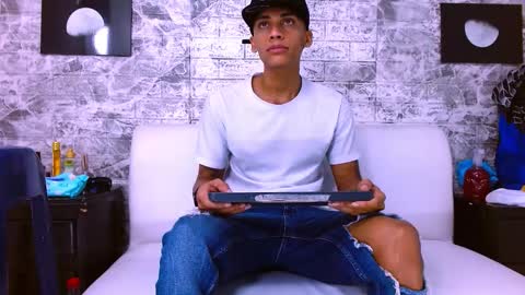 Snapshot of harin_prize chatting on March 4, 2026, 11:49 am harin prize online show from March 4, 2026, 11:49 am