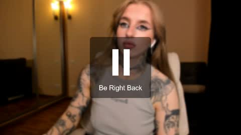 Julia online show from May 23, 2026, 5:34 am