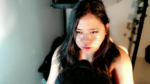 Snapshot of harley_nasty chatting on June 25, 2026, 5:39 pm Harley online show from June 25, 2026, 5:39 pm