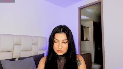     online show from December 14, 2024, 1:39 am