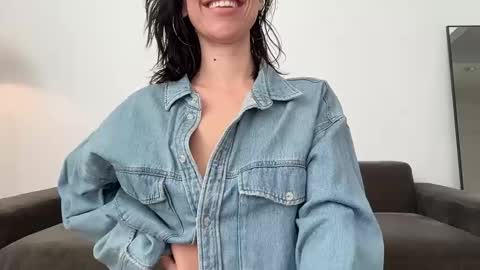 Harlow  online show from February 13, 2026, 5:20 pm