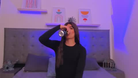 Harper  online show from October 18, 2025, 5:10 am