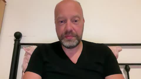 Snapshot of harpsichord1983 chatting on November 15, 2025, 3:59 am harpsichord1983 online show from November 15, 2025, 3:59 am