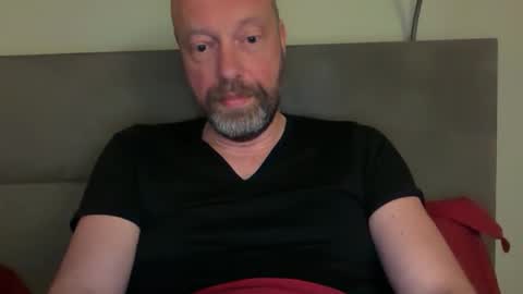 harpsichord1983 online show from April 16, 2026, 1:39 am