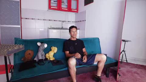 harry_cardiet online show from May 6, 2026, 1:14 am