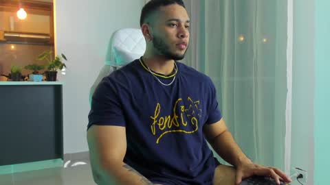 Harry Zandes online show from January 7, 2025, 4:50 am