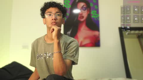 HARRY online show from December 6, 2024, 1:33 pm