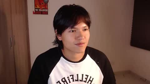 Snapshot of haru_boi chatting on February 4, 2026, 5:46 am Haru online show from February 4, 2026, 5:46 am