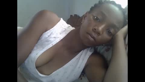 Snapshot of harysette chatting on January 7, 2026, 6:05 am harysette online show from January 7, 2026, 6:05 am