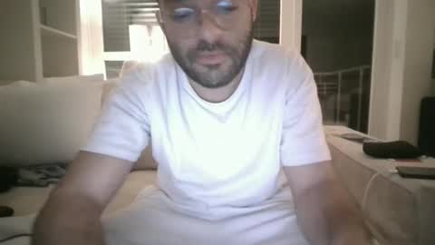 hash420 online show from February 19, 2025, 12:03 am